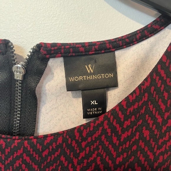 Burgundy/Black Vest! XL by Worthington! Great for Office! - Picture 3 of 3